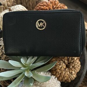 Black leather Michael Kors Wallet